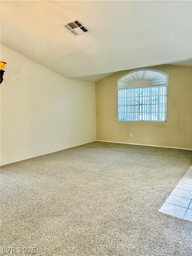 Building Photo - 1736 Navarre Ln