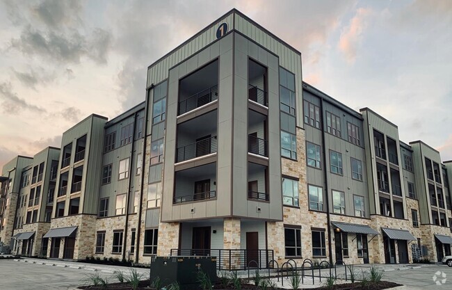 Building Photo - Caprock Crossing