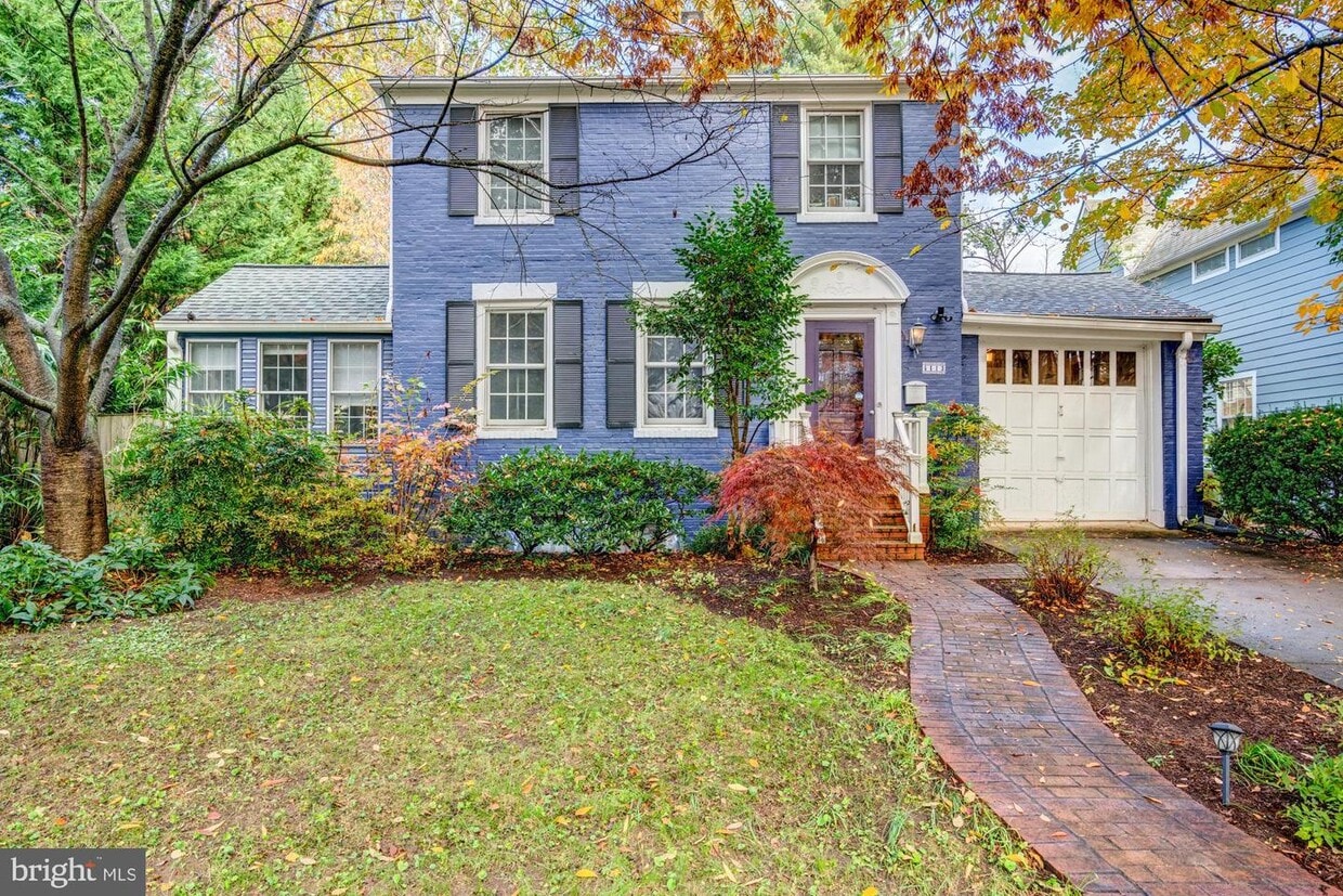4113 Oliver St, Chevy Chase, MD 20815 House Rental in Chevy Chase, MD
