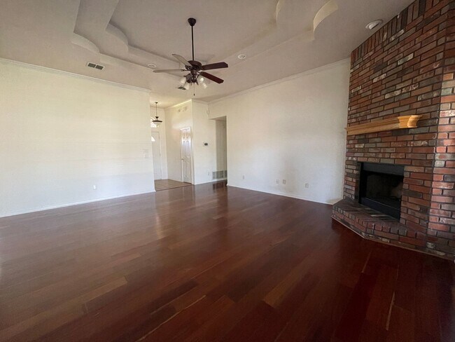Foto del edificio - 360 Virtual Tour Available