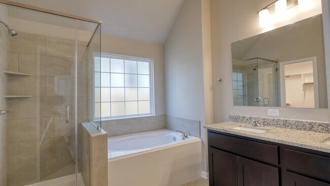 Foto del edificio - 2222 John Ross Ct