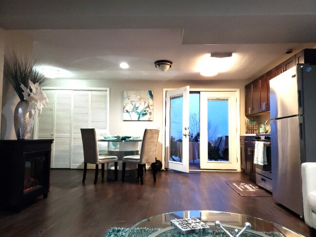 Foto del edificio - 16499 W 2nd Pl