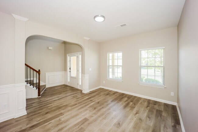 Building Photo - 4244 Sublime Trail