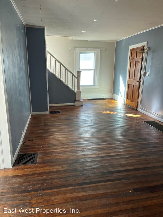 Foto del edificio - 3 br, 1 bath House - 2 Mann St.
