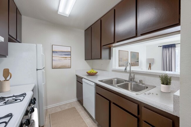 Foto del edificio - Oceanwood Apartments