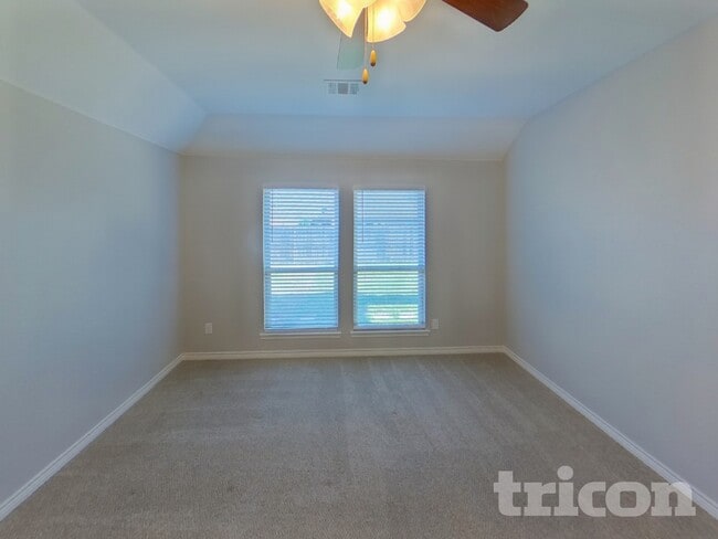 Building Photo - 3213 Shady River Trail