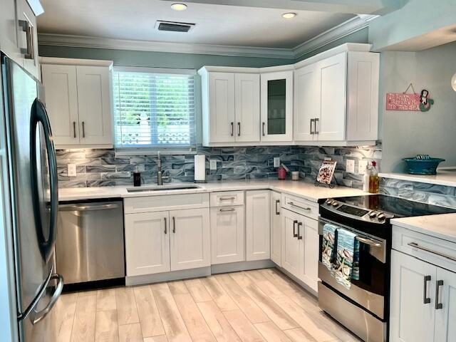 Building Photo - 908 SE 10th St