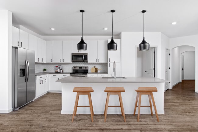 Enjoy sleek finishes and thoughtful details. - Lofts at Highlands