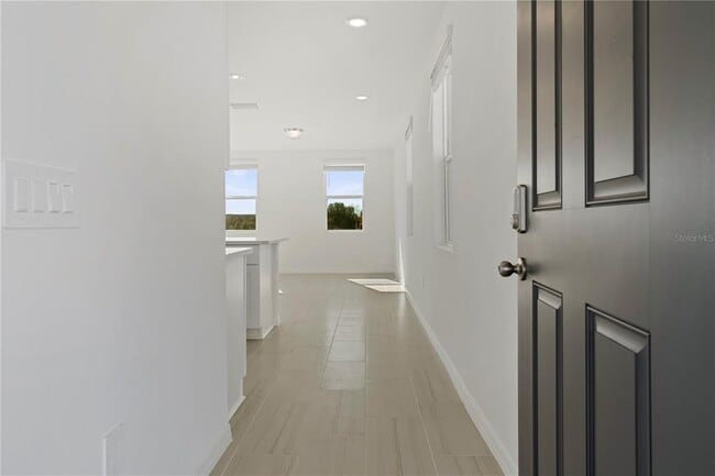 Foto del edificio - 16383 Happy Eagle Dr