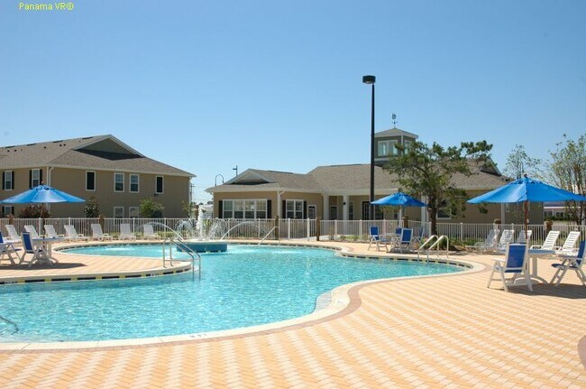 Foto del edificio - 211 Cape Cod Dr