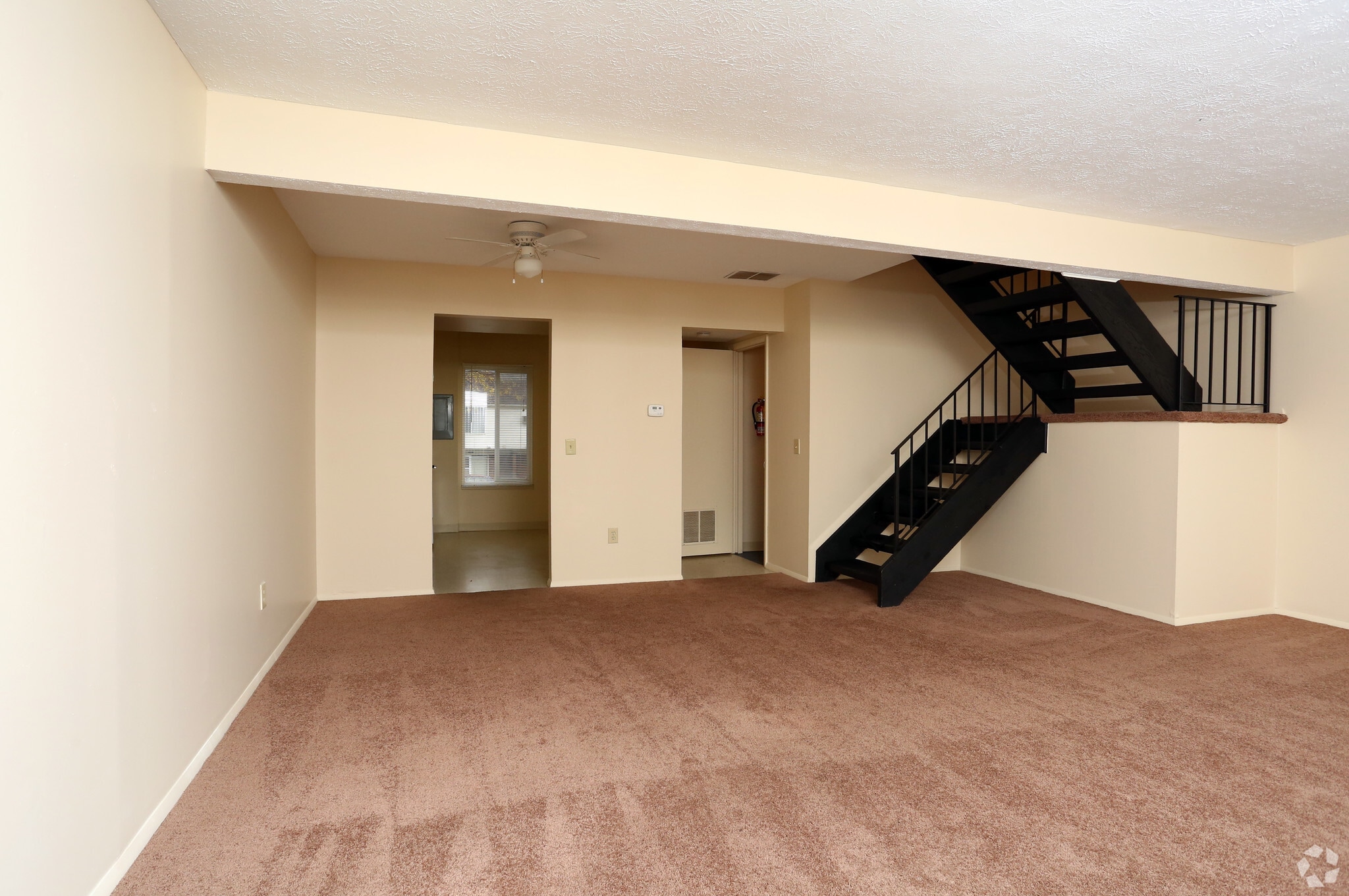 Indian Valley Apartments – photo 1