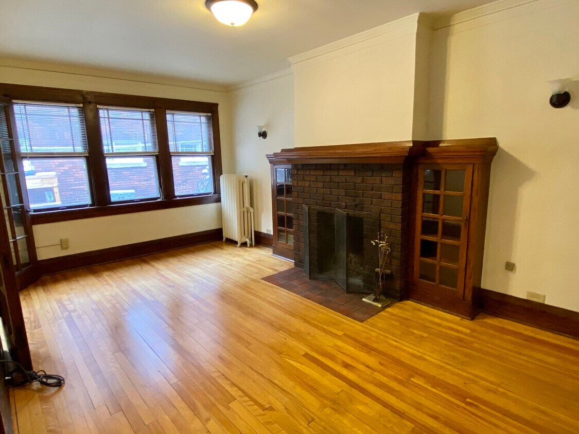 Foto principal - 301 Norris Ct