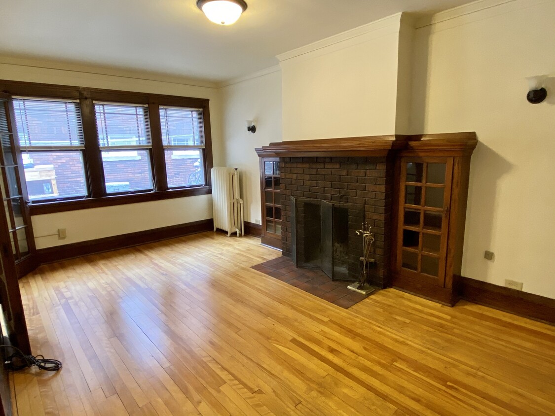 Primary Photo - 301 Norris Ct