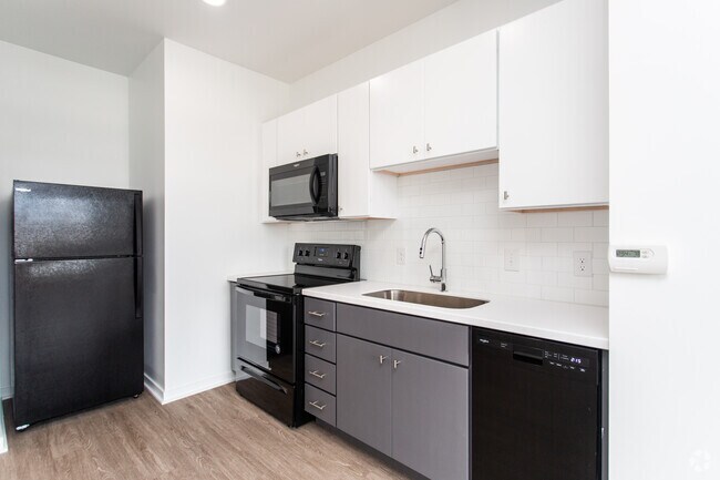 1HAB, 1BA - 450 ft² - Stella - Harlow on Main