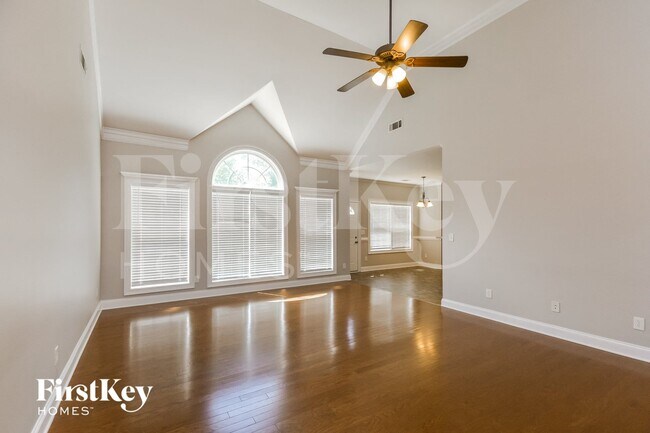 Building Photo - 137 Nettie Ln