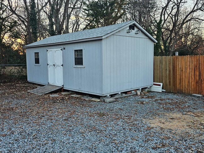 12 by 28 storage building - 10809 N Main St