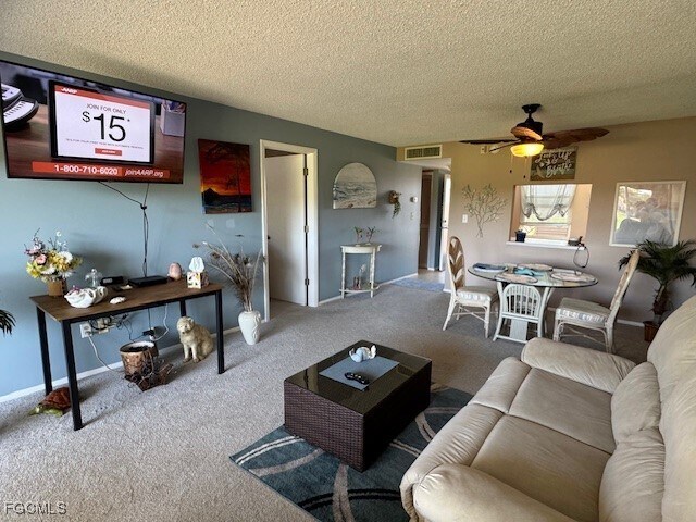 Foto del edificio - 6102 Augusta Dr