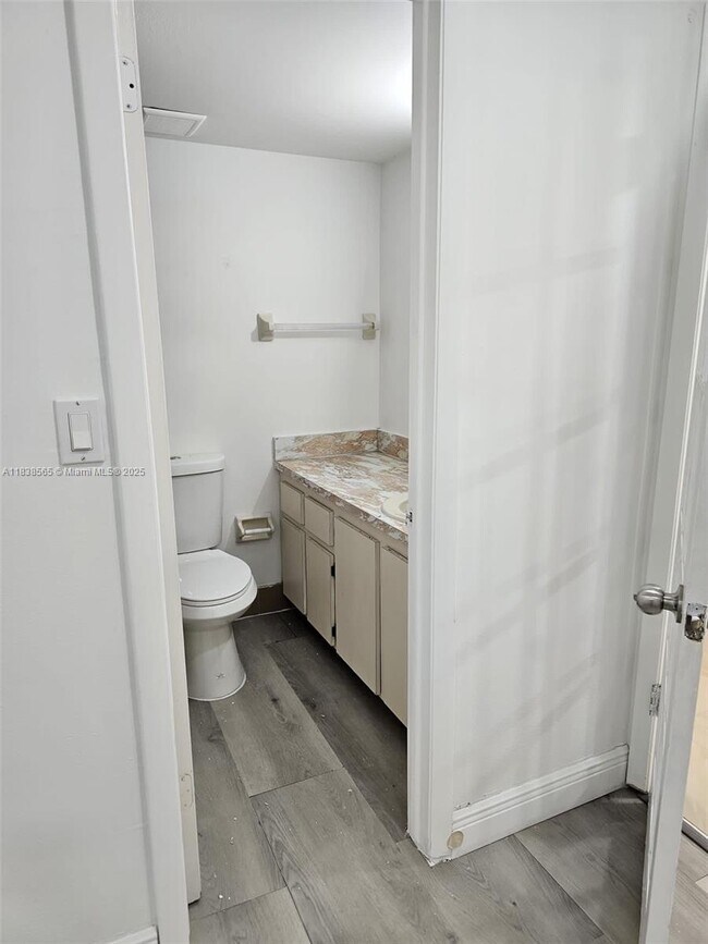 6965 Harding Ave Unit 502 Miami - 6965 Harding Ave Unit 502 Miami Beach Fl Building Photo 