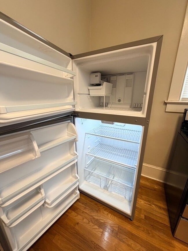 Building Photo - 750 Truett Ave