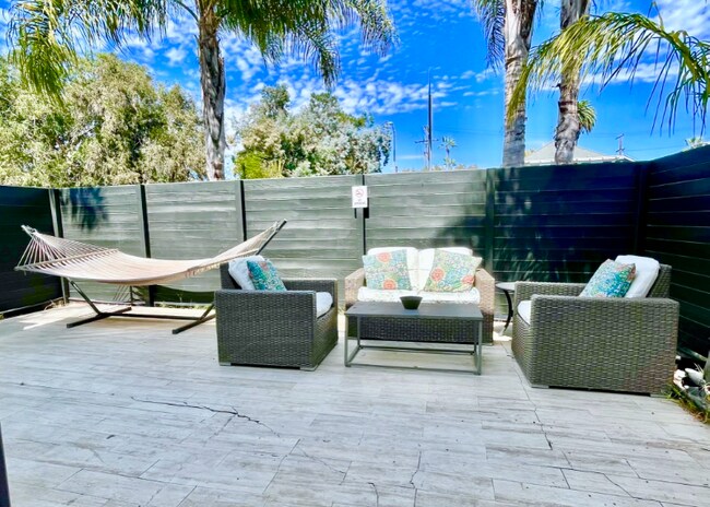 Foto del edificio - 1802 Andalusia Ave