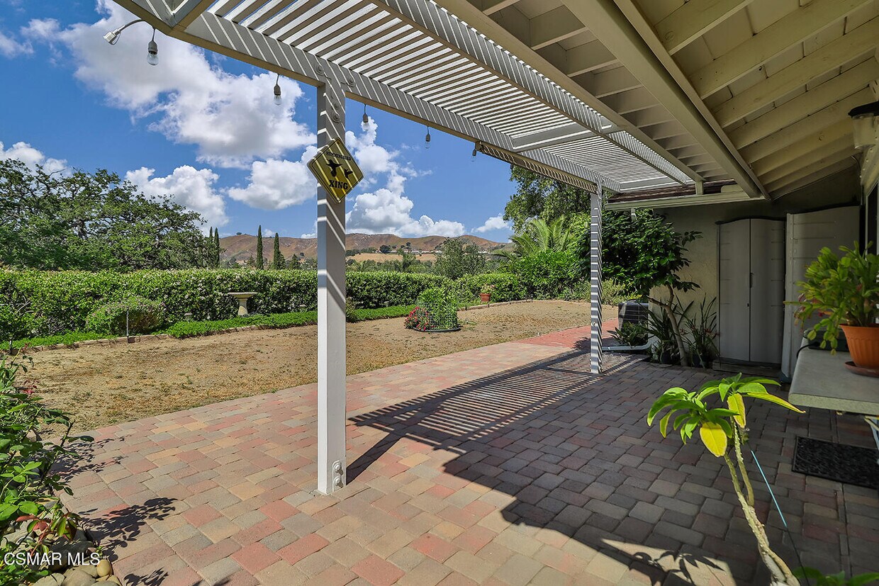 Foto principal - 29249 Hillrise Dr