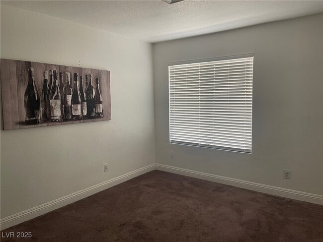 Building Photo - 4860 Nara Vista Way