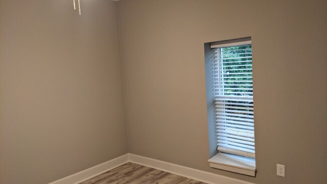 Foto del edificio - 3511 Forest Ave