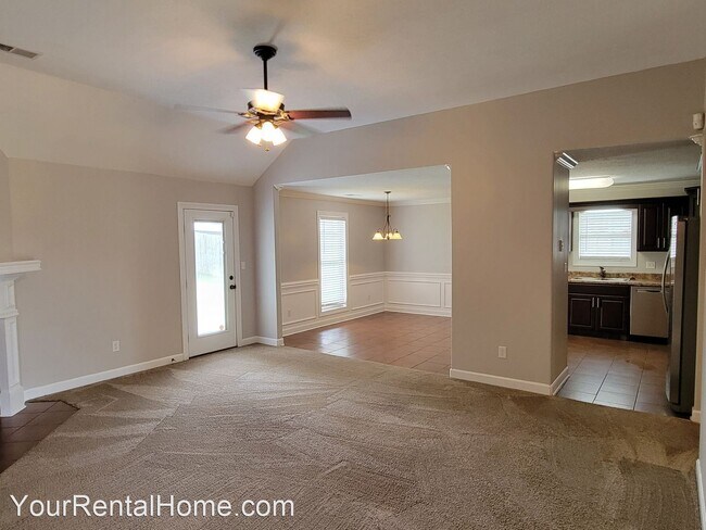 Building Photo - 3 br, 2 bath House - 82 Grove Hill Ln