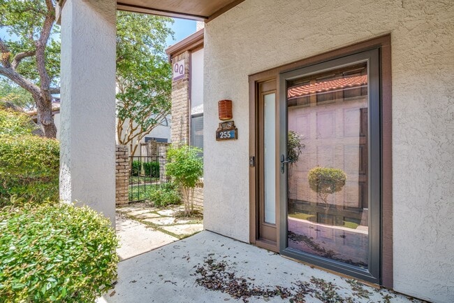 Photo - 18040 Midway Road 255 Apartment