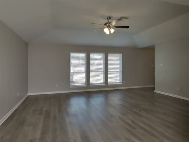 Foto del edificio - 7206 Sonnet Glen Ln