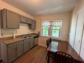 Building Photo - 3697 Hildana Rd