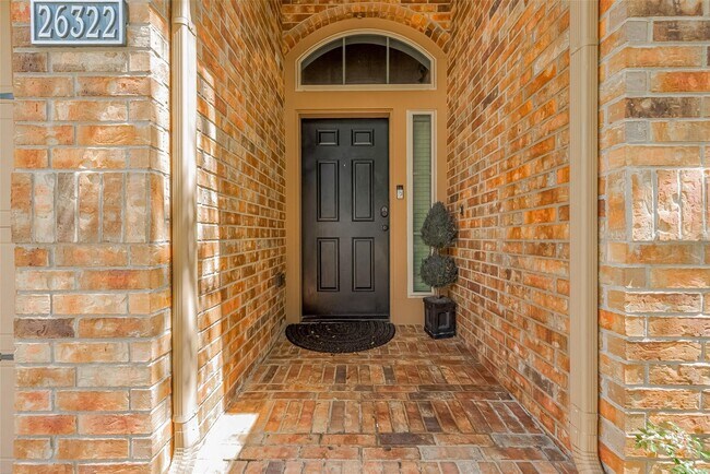Foto del edificio - 26322 Mercy Moss Ln