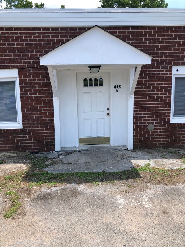 Building Photo - 415 Old Thomas Bridge Rd