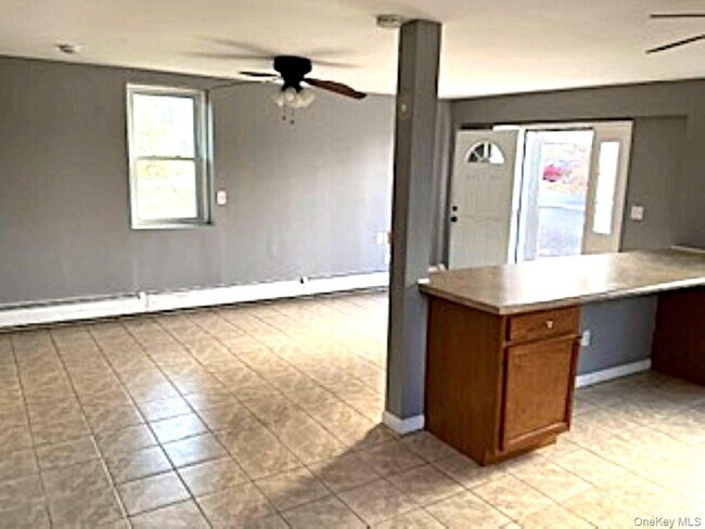 Building Photo - 178 Pine Tree Rd