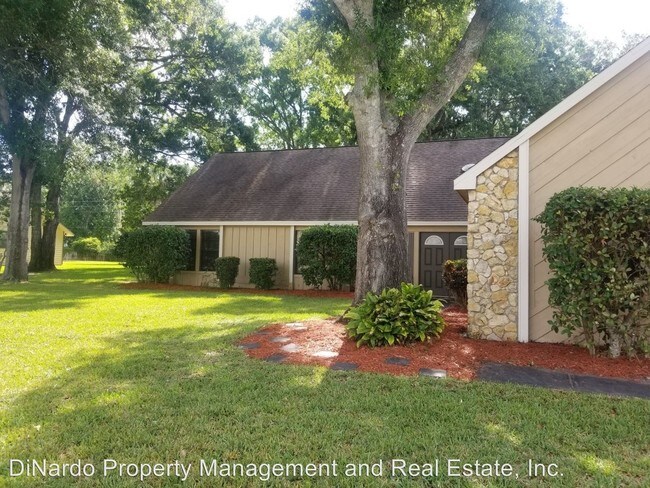 3 Br Bath House 629 Pelican Bay Dr For Rent In Daytona Building Photo 3 Br Bath House 629 Pelican Bay Dr