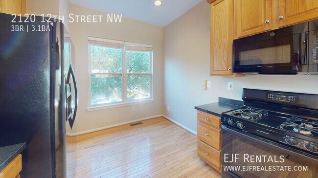 Foto del edificio - 2120 12th St NW