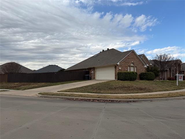 Building Photo - 8617 Shadow Trace Dr