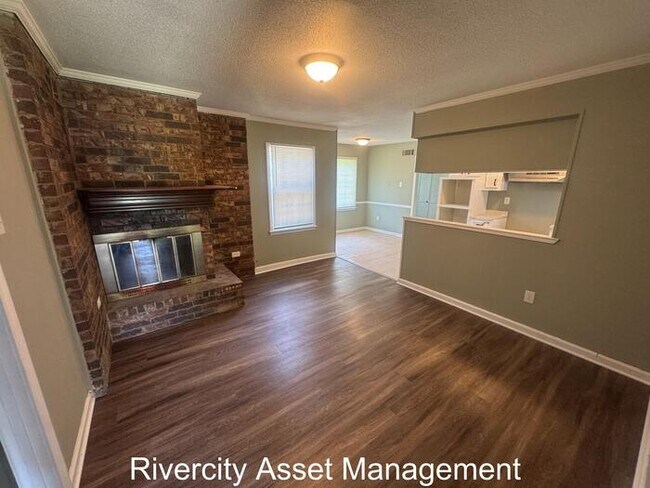 Foto del edificio - 4942 Foxhall Dr