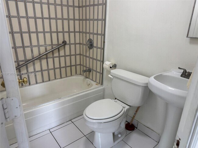 Foto del edificio - 1423 Wiley St