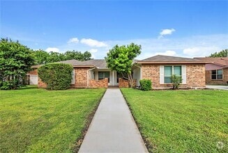 Building Photo - 936 Cottonwood Trail