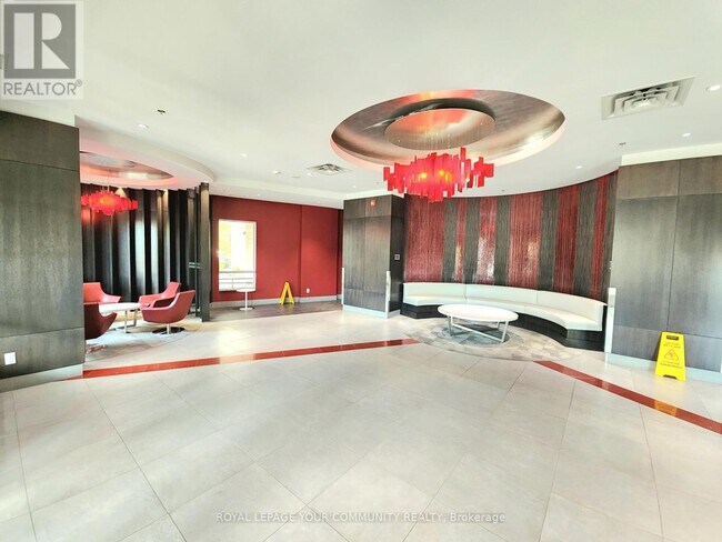 Photo du bâtiment - 540-540 Bur Oak Ave