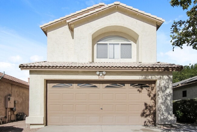 Building Photo - 3142 E Kristal Way