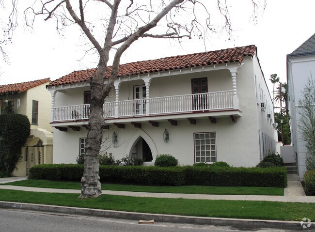 Foto del edificio - 438 S Maple Dr