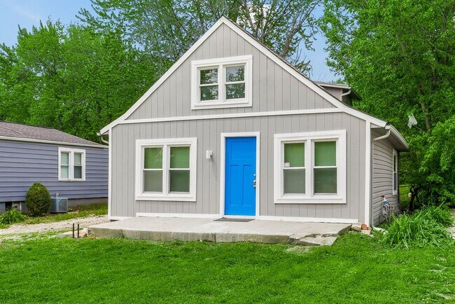 Building Photo - Charming 4-Bedroom Home in Independence, M...