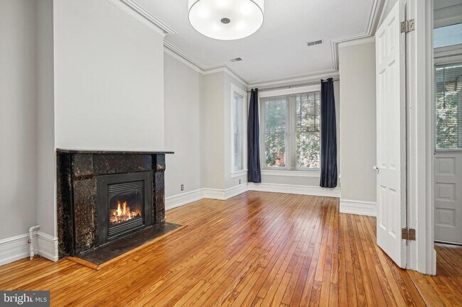 Building Photo - 1313 12th St NW