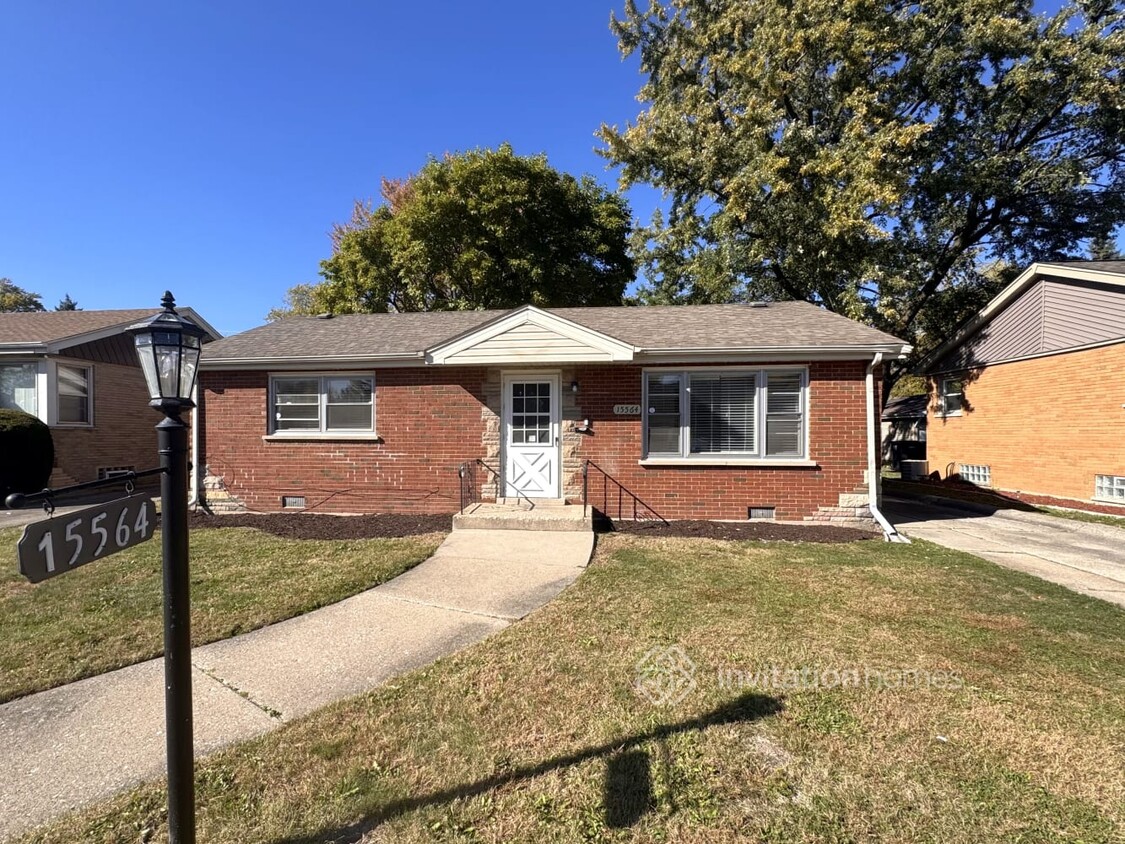 Primary Photo - 15564 Gouwens Ln