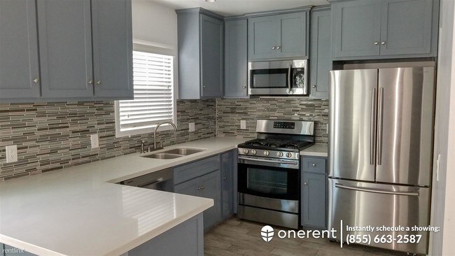Foto del edificio - 2 br, 1 bath Duplex - 962 East 2nd Street -
