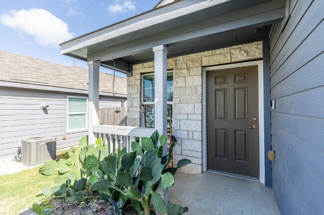 Building Photo - 7227 Rosada Way