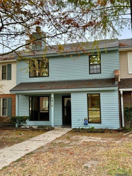 Foto del edificio - 5416 Heatherstone Dr