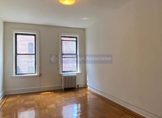 Foto del edificio - 615 Fort Washington Ave
